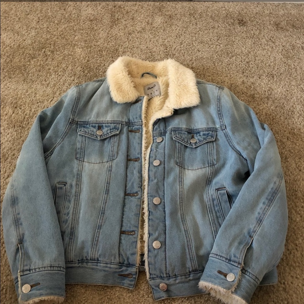 Sherpa Jean jacket